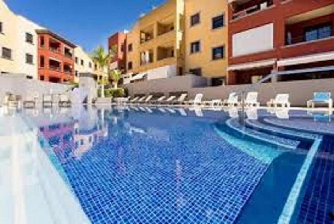 דירות אדחה Apartpool El Torreon ספרד